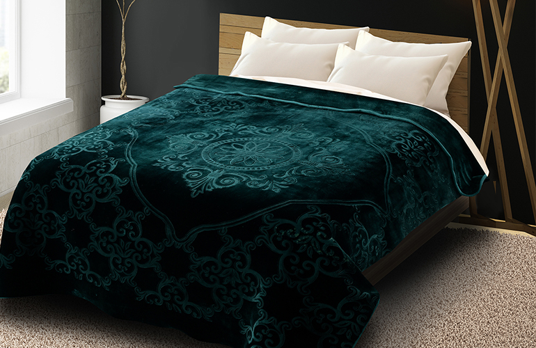 Export Quality Mink Blankets from Panipat