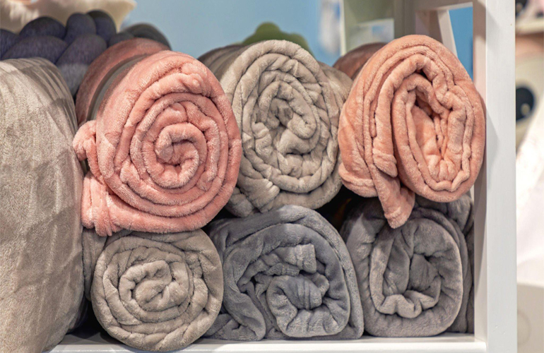 Blanket and bedsheet suppliers in UAE