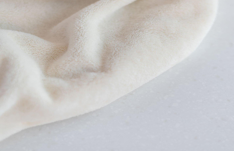 Non-woven blanket suppliers in India