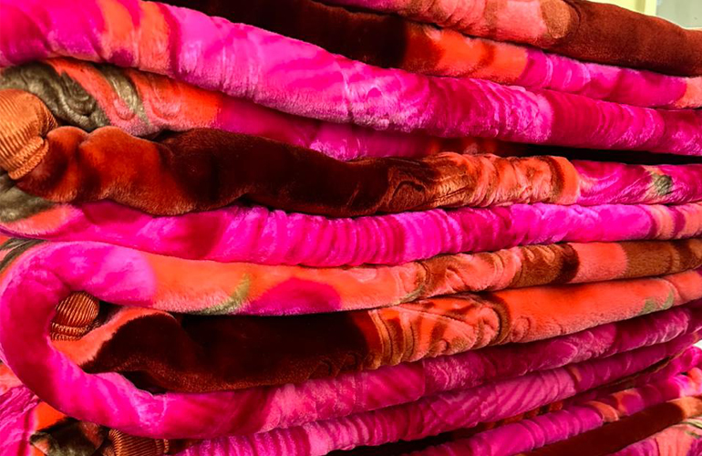 Mink Blanket Distributor in Iraq